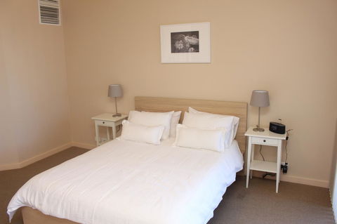 The Lighthouse - Beachfront Accommodation - Accommodation Sunshine Coast 6