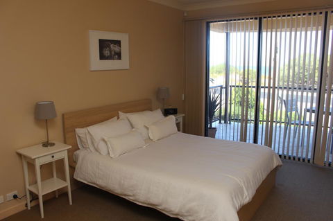 The Lighthouse - Beachfront Accommodation - Accommodation Sunshine Coast 1