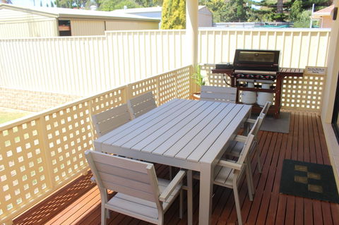 The Lighthouse - Beachfront Accommodation - Accommodation Sunshine Coast 3