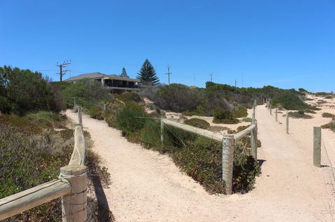 The Lighthouse - Beachfront Accommodation - Accommodation Sunshine Coast 11