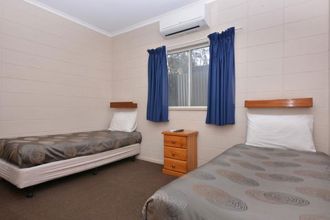 Motel Poinsettia - Accommodation Sunshine Coast 16