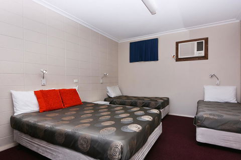 Motel Poinsettia - Accommodation Sunshine Coast 20