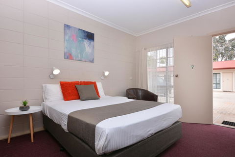 Motel Poinsettia - Accommodation Sunshine Coast 29