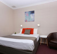 Motel Poinsettia - Accommodation Sunshine Coast
