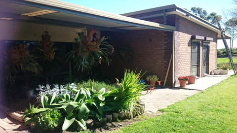 Hilltop Escape - Accommodation Sunshine Coast 10