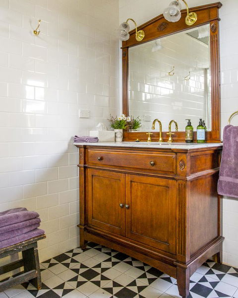 Grand Cru Estate Homestead - Accommodation Sunshine Coast 4