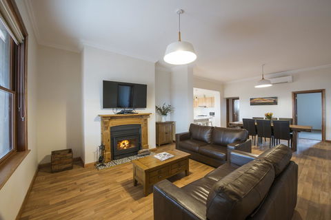 Flinders Bush Retreats - Accommodation Sunshine Coast 22