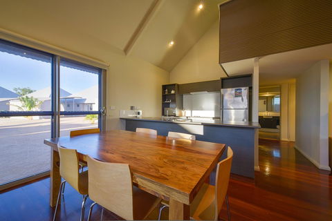 Exmouth Escape Resort - Accommodation Sunshine Coast 7