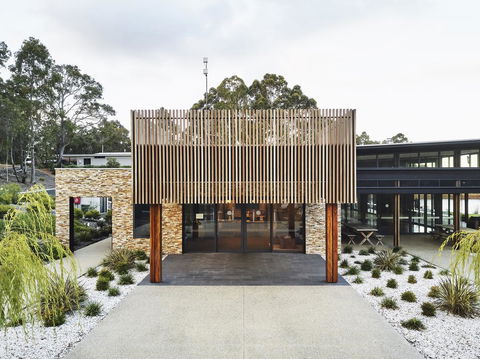 Eight Willows Retreat - Accommodation Sunshine Coast 22