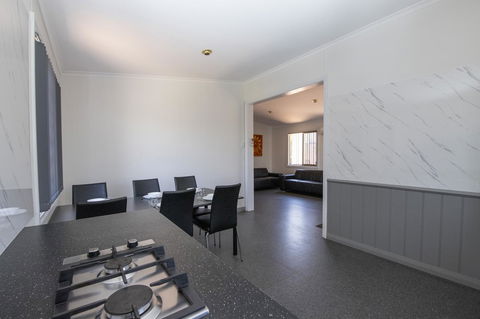 Karrinyup Waters Resort - Accommodation Sunshine Coast 37