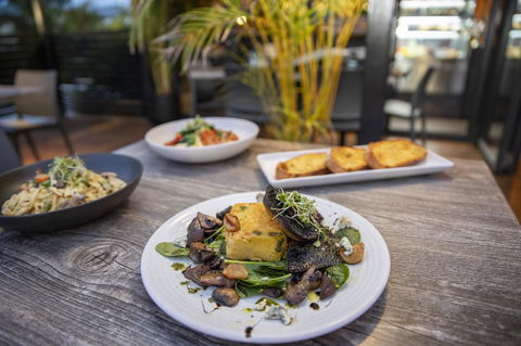 Karrinyup Waters Resort - Accommodation Sunshine Coast 21