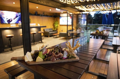 Karrinyup Waters Resort - Accommodation Sunshine Coast 30