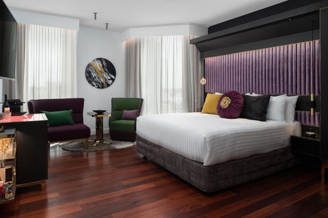 QT Perth - Accommodation Sunshine Coast 25