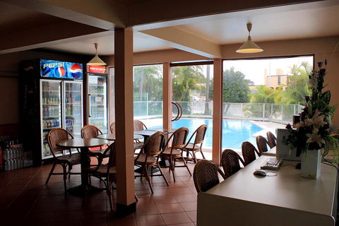 Econo Lodge Rivervale - Accommodation Sunshine Coast 17