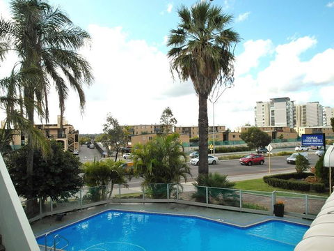 Econo Lodge Rivervale - Accommodation Sunshine Coast 10