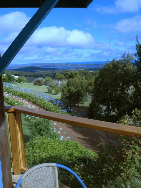 Chimes Spa Retreat - Accommodation Sunshine Coast 36