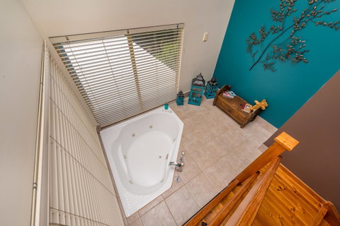Chimes Spa Retreat - Accommodation Sunshine Coast 11