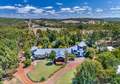 Chimes Spa Retreat - Accommodation Sunshine Coast 3