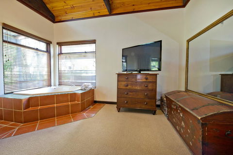 Karriview Margaret River - Accommodation Sunshine Coast 8