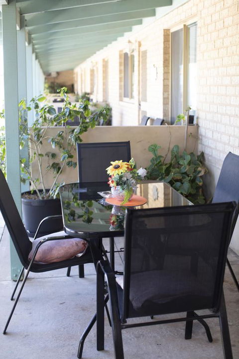 Shark Bay Seafront Apartments - Accommodation Sunshine Coast 2