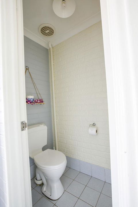 Shark Bay Seafront Apartments - Accommodation Sunshine Coast 7