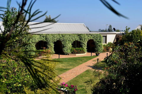 Grapevines Boutique Accommodation - Accommodation Sunshine Coast 8