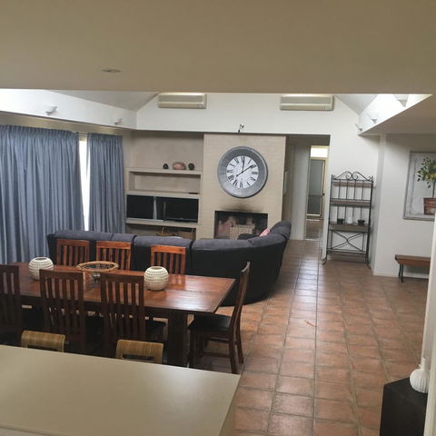 Grapevines Boutique Accommodation - Accommodation Sunshine Coast 4