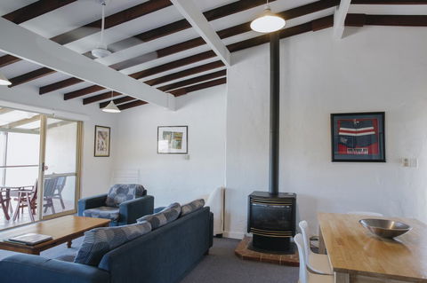 Canal Rocks Beachfront Apartments - Accommodation Sunshine Coast 29