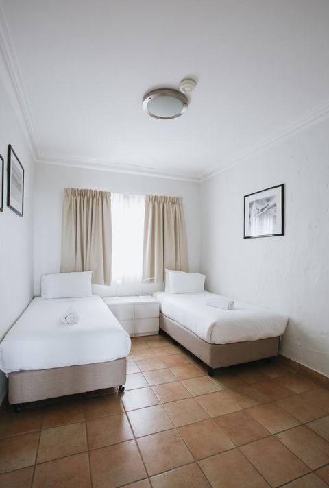 Canal Rocks Beachfront Apartments - Accommodation Sunshine Coast 32