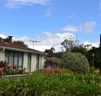 Valley Views Motel  Chalets - Accommodation Sunshine Coast