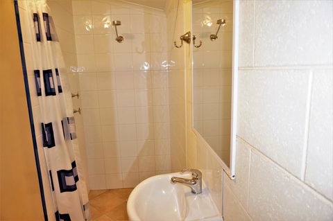 Osprey Holiday Village Unit 110 - Accommodation Sunshine Coast 19