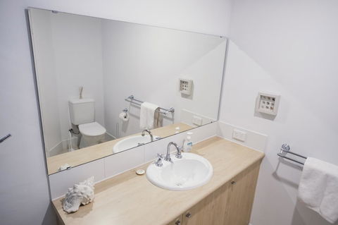 FortyTwo - Oceanside Retreat Busselton - Accommodation Sunshine Coast 13