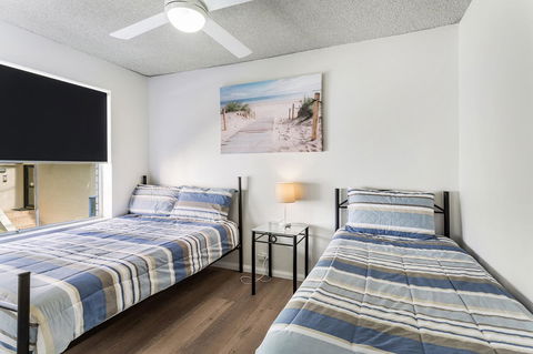 Laman Lodge, Unit 2, 15 Laman Street - Accommodation Sunshine Coast 10