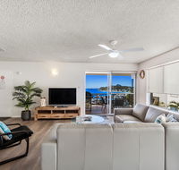 Laman Lodge Unit 2 15 Laman Street - Accommodation Sunshine Coast