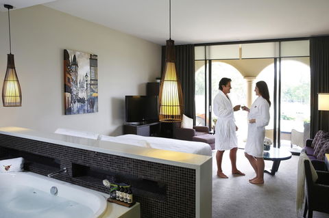 Chateau Elan At The Vintage - Accommodation Sunshine Coast 36