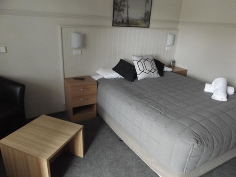 Ben Chifley Motor Inn - Accommodation Sunshine Coast 9