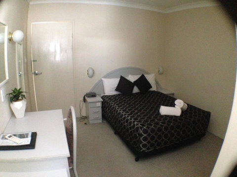 Ben Chifley Motor Inn - Accommodation Sunshine Coast 30