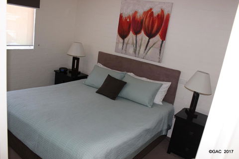 Mollymook Cove Apartments - Accommodation Sunshine Coast 25