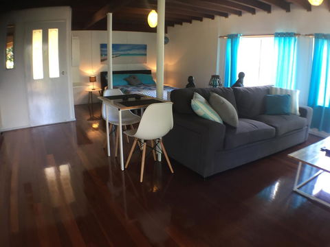 High Tide At Emerald - Accommodation Sunshine Coast 10