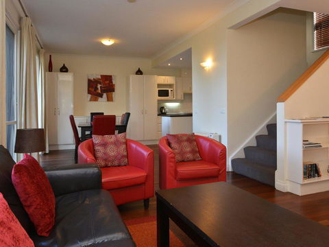 Villa Executive 2br Cypress DS Located Within Cypress Lakes Resort - Accommodation Sunshine Coast 1