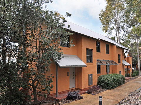 Villa Executive 2br Cypress DS Located Within Cypress Lakes Resort - Accommodation Sunshine Coast 2