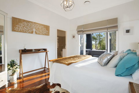 Romanz In The Valley (Luxury B&B) - Accommodation Sunshine Coast 8