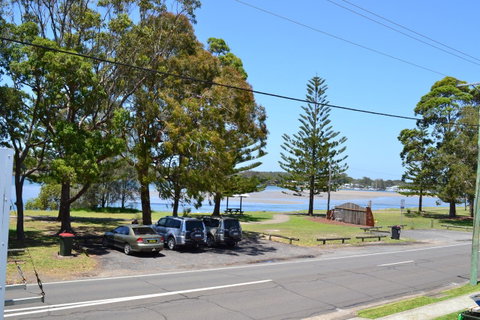 Sundial Holiday Units - Accommodation Sunshine Coast 7