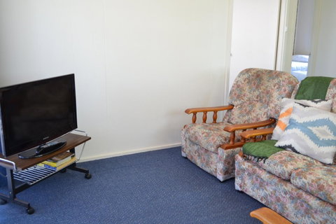 Sundial Holiday Units - Accommodation Sunshine Coast 41