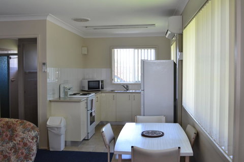 Sundial Holiday Units - Accommodation Sunshine Coast 39