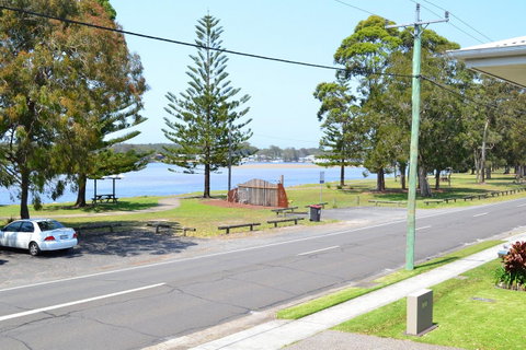 Sundial Holiday Units - Accommodation Sunshine Coast 10