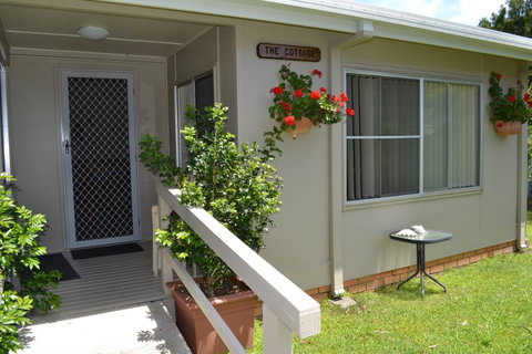Sundial Holiday Units - Accommodation Sunshine Coast 25