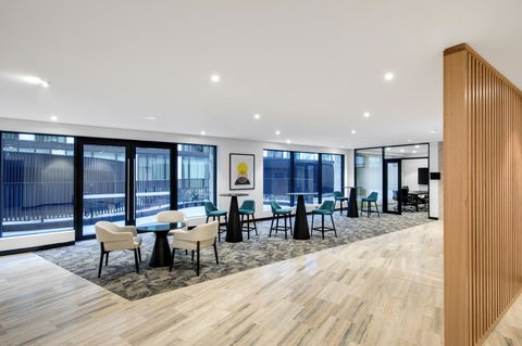 Vibe Hotel North Sydney - Accommodation Sunshine Coast 12