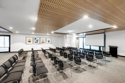 Vibe Hotel North Sydney - Accommodation Sunshine Coast 14