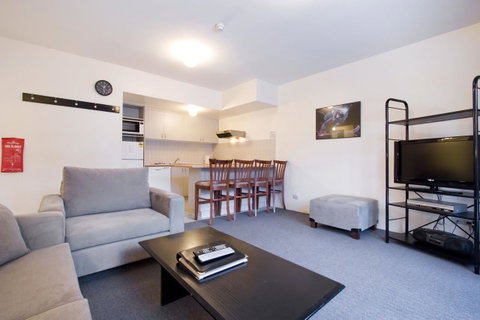 Lantern 1 Bedroom Balcony With Panoramic View - Accommodation Sunshine Coast 24